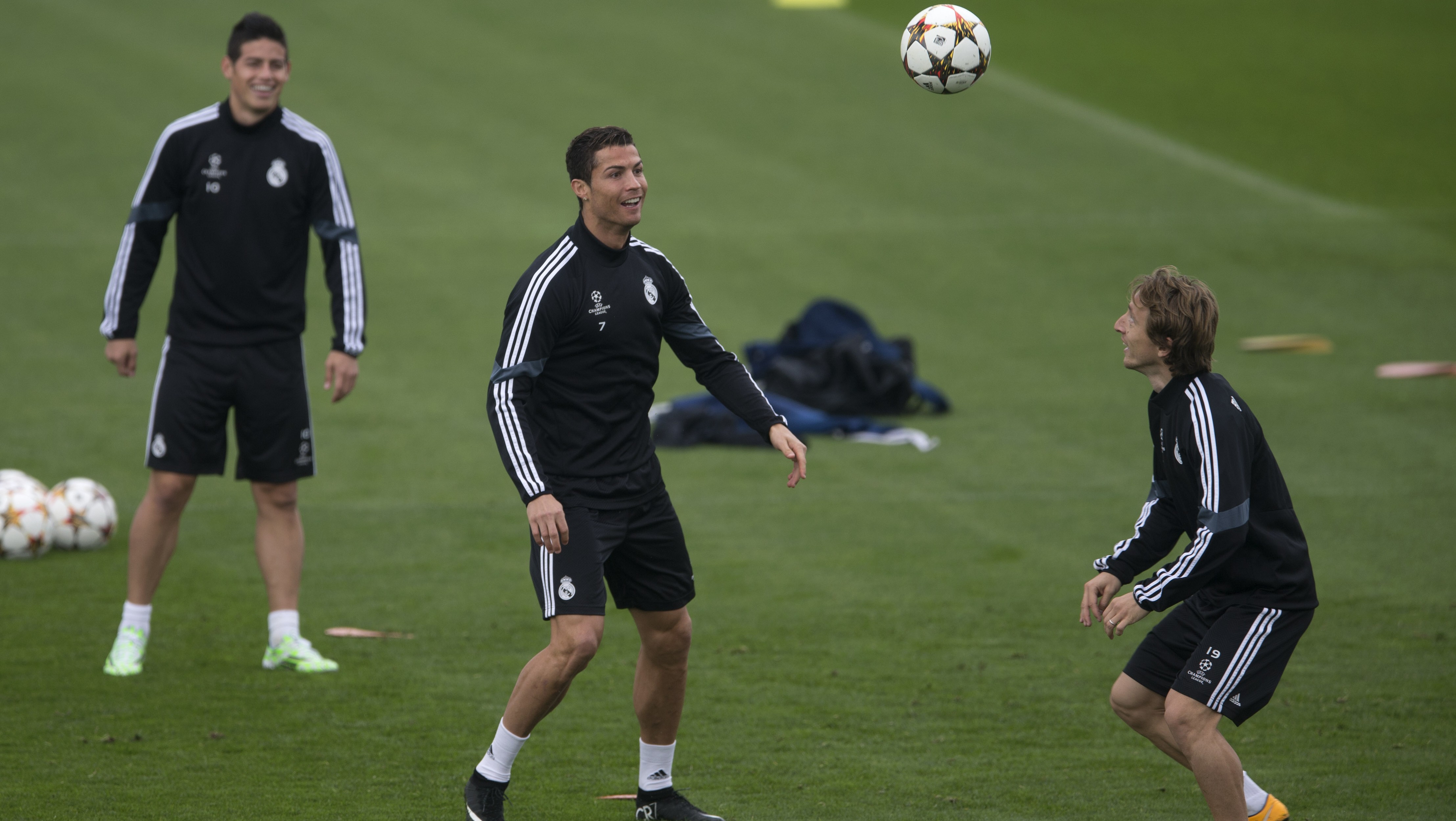 Real Madrid_tréning_Cristiano_James